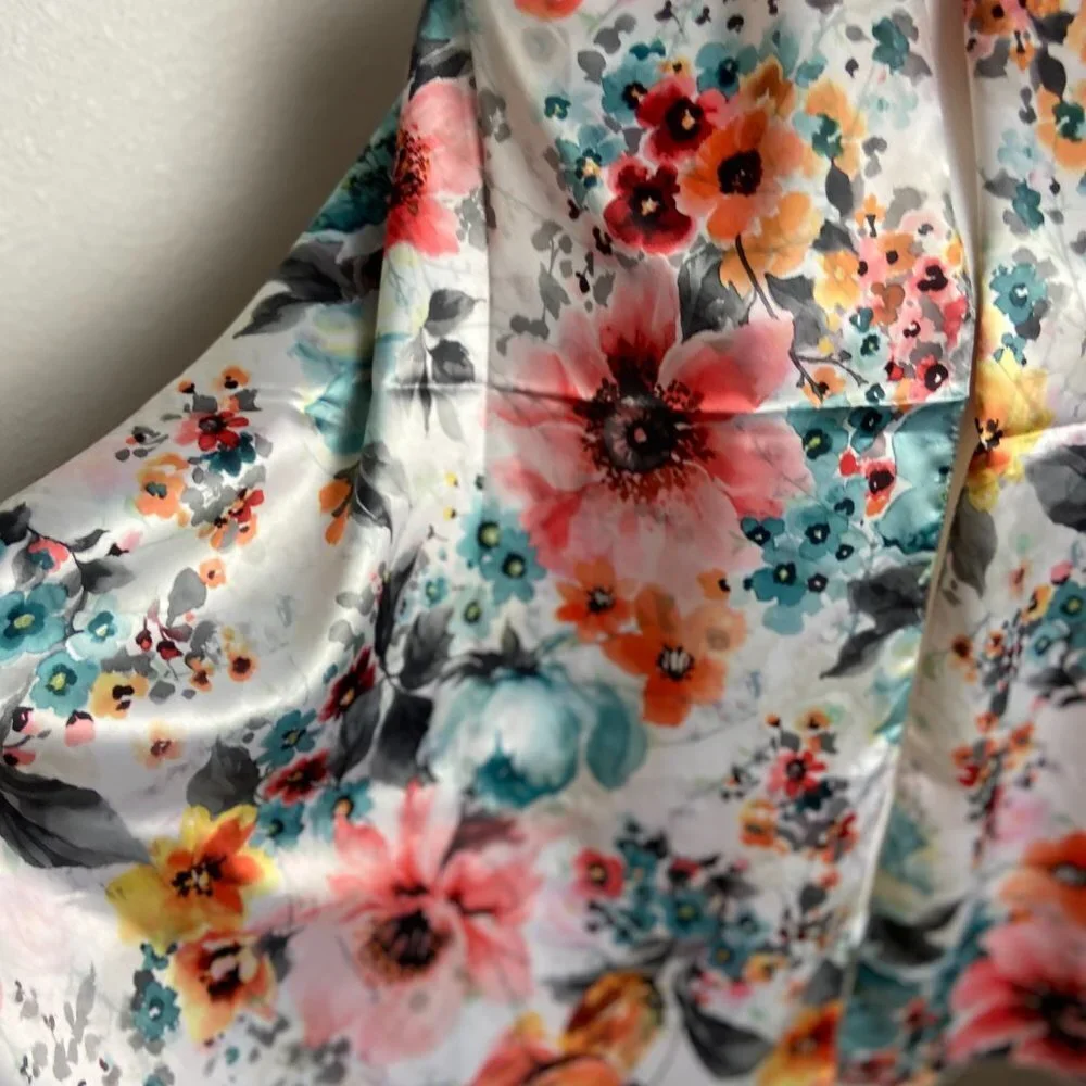 NWOT Floral Large Scarf 28